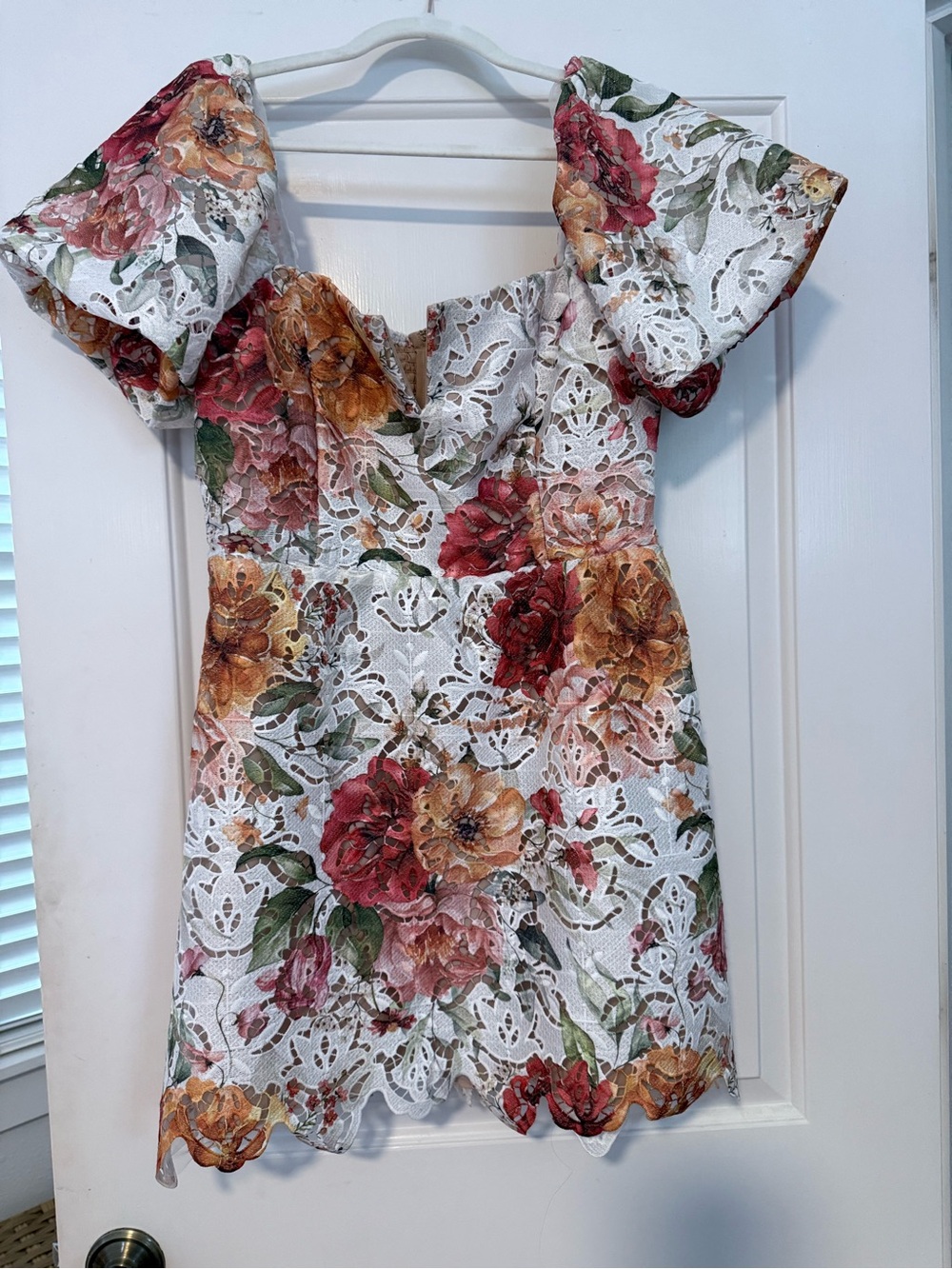 Subcategory selection for garment image